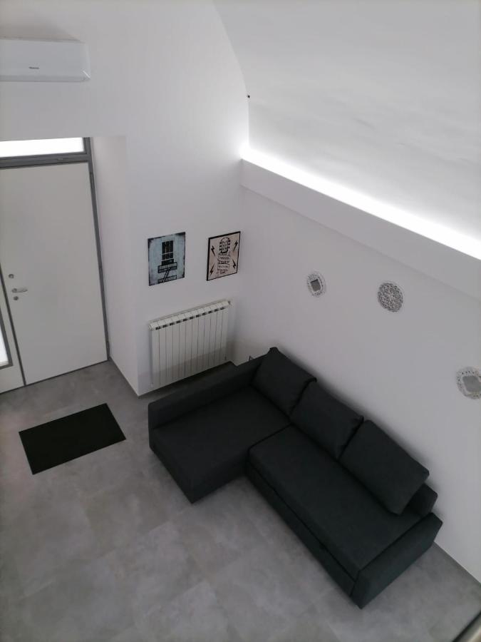 Darsena Apartments มอลเฟตตา ภายนอก รูปภาพ