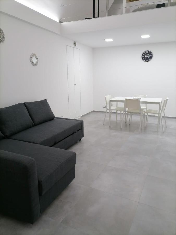 Darsena Apartments มอลเฟตตา ภายนอก รูปภาพ